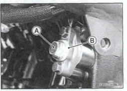 Camshaft Chain Tensioner Removal