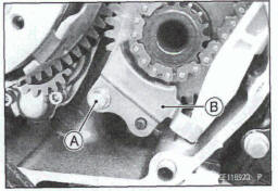 Camshaft Chain Removal 