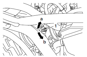 Adjusting the engine idling speed