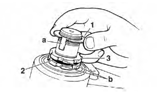 Checking and adjusting the steering head