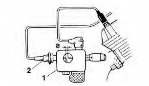 Checking the ignition spark gap