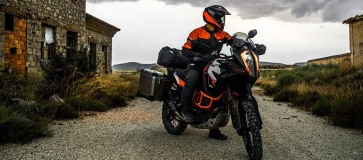 KTM 390 Adventure - Owner's Manual Manuales del Propietario